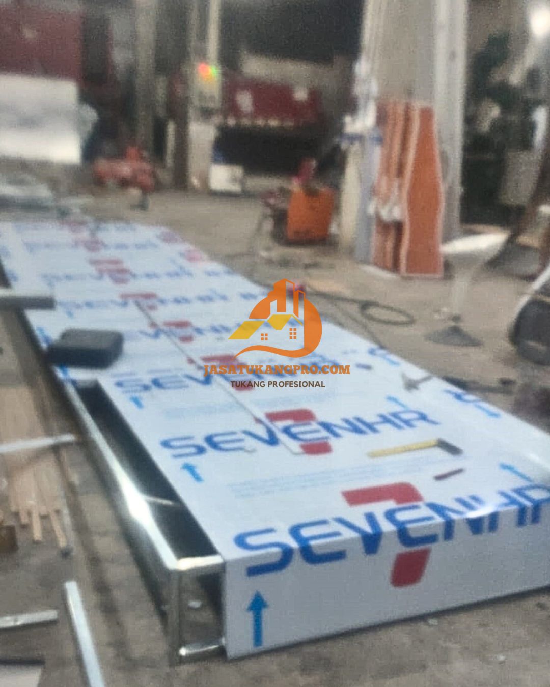 Jasa Neon Box & Neon Sign Jakarta / Jabodetabek