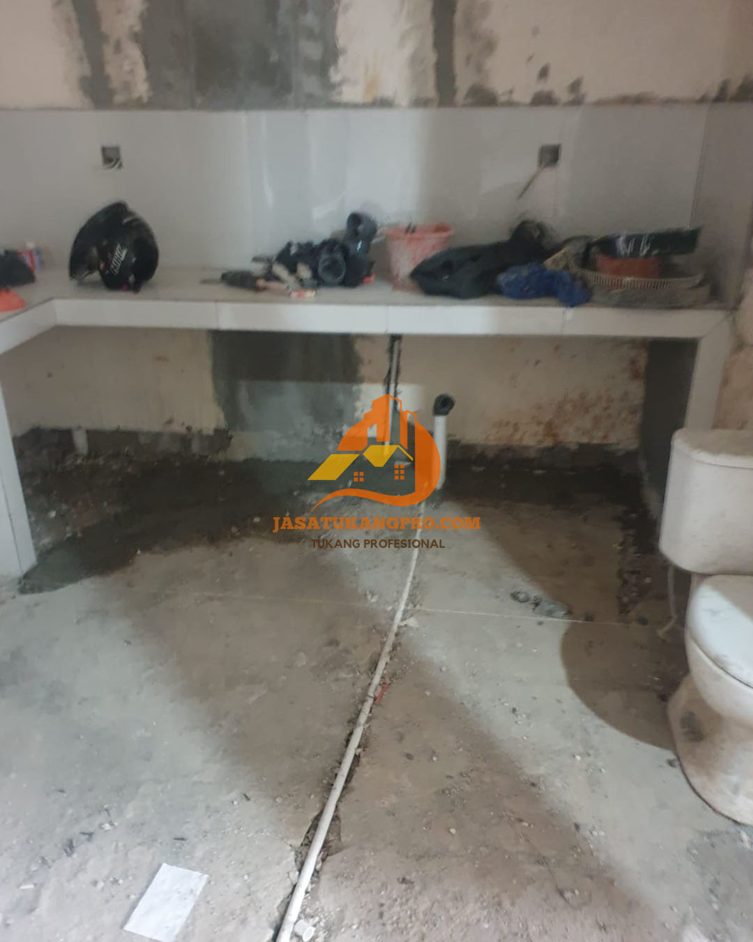 Pasang keramik lantai & keramik dapur Pasar Rebo Jaktim